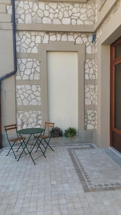 La Casa Del Mago Camere E Appartamenti Pissignano Экстерьер фото
