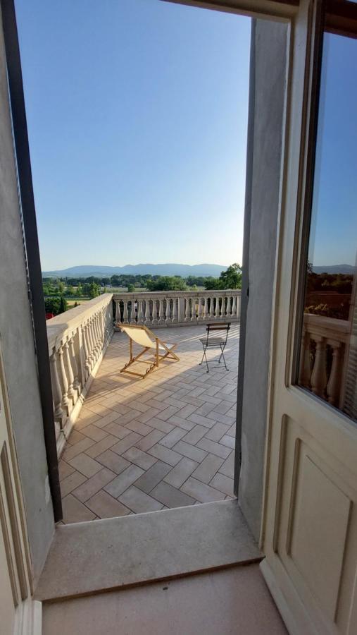 La Casa Del Mago Camere E Appartamenti Pissignano Экстерьер фото