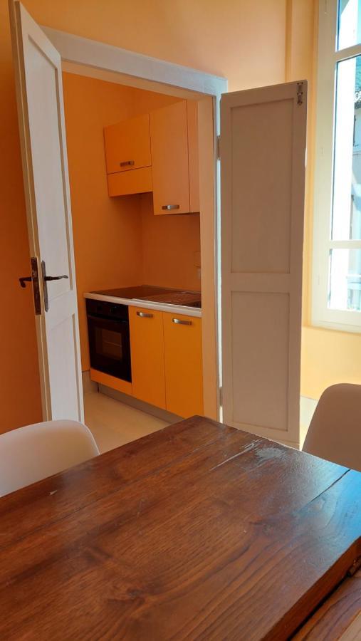 La Casa Del Mago Camere E Appartamenti Pissignano Экстерьер фото